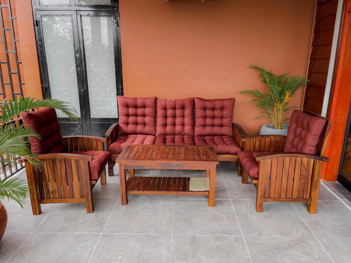 Villa Vedici Kampot Luaran gambar