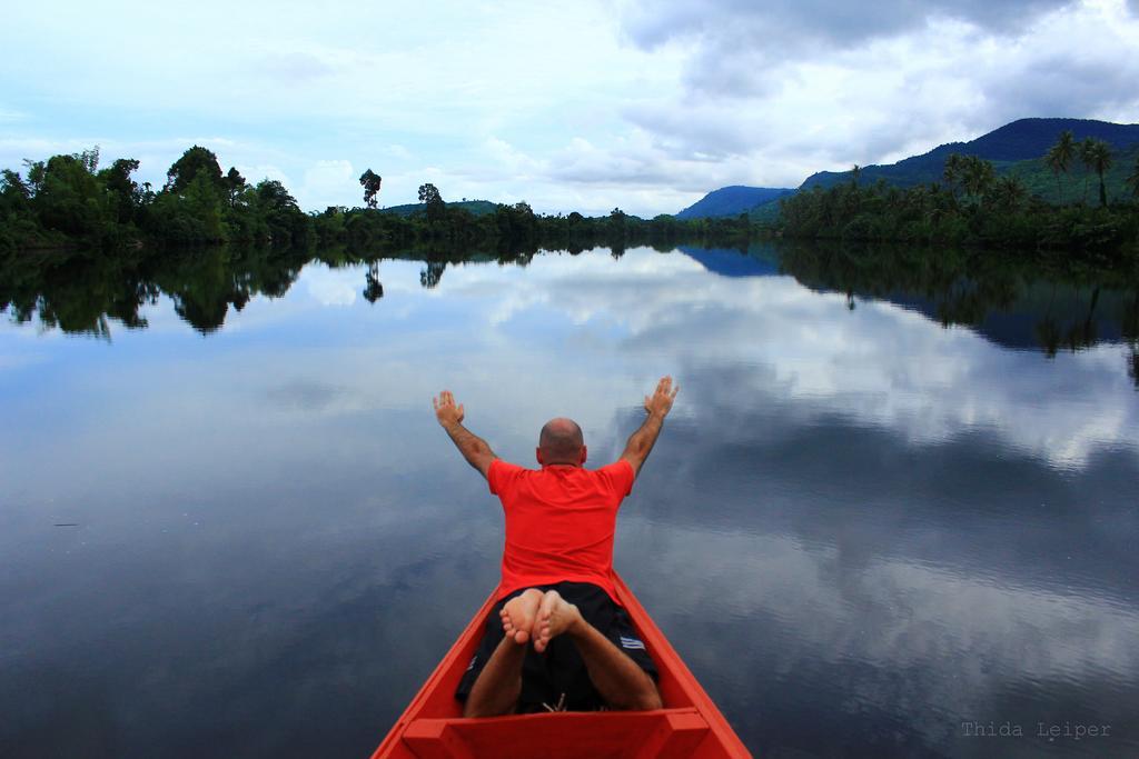 Villa Vedici Kampot Luaran gambar