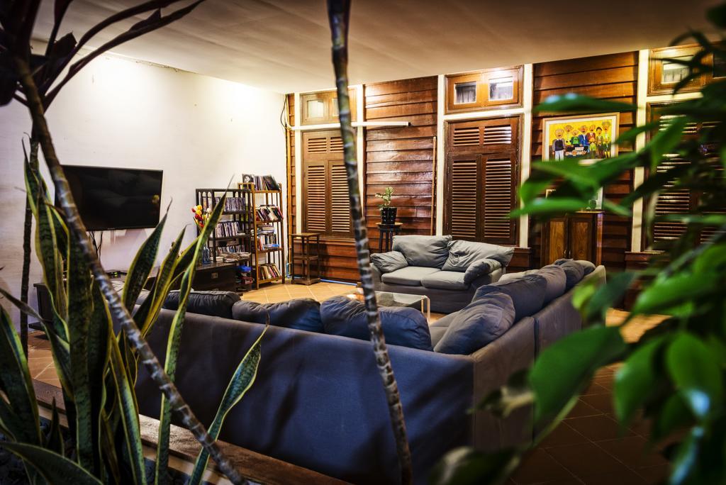 Villa Vedici Kampot Luaran gambar