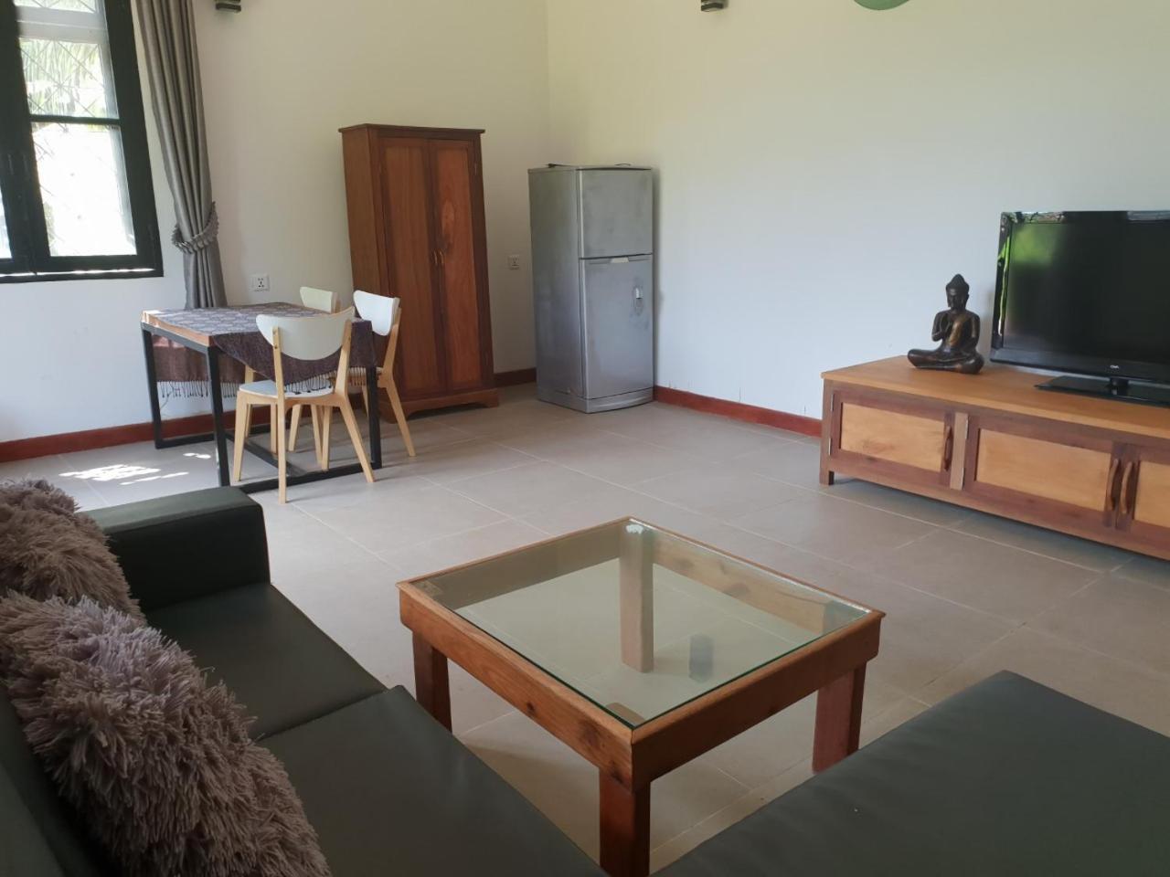 Villa Vedici Kampot Luaran gambar